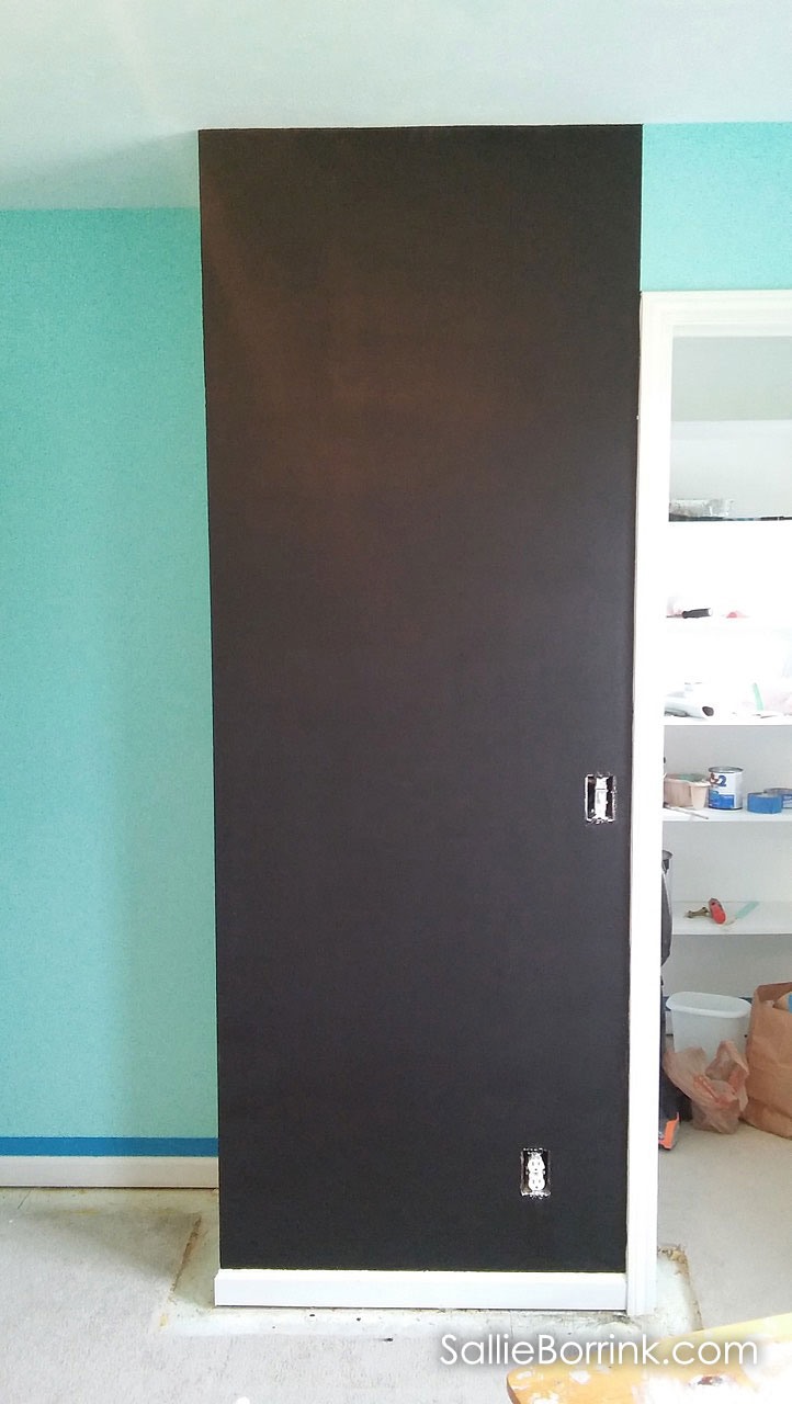 Chalkboard Wall in Kid's Room