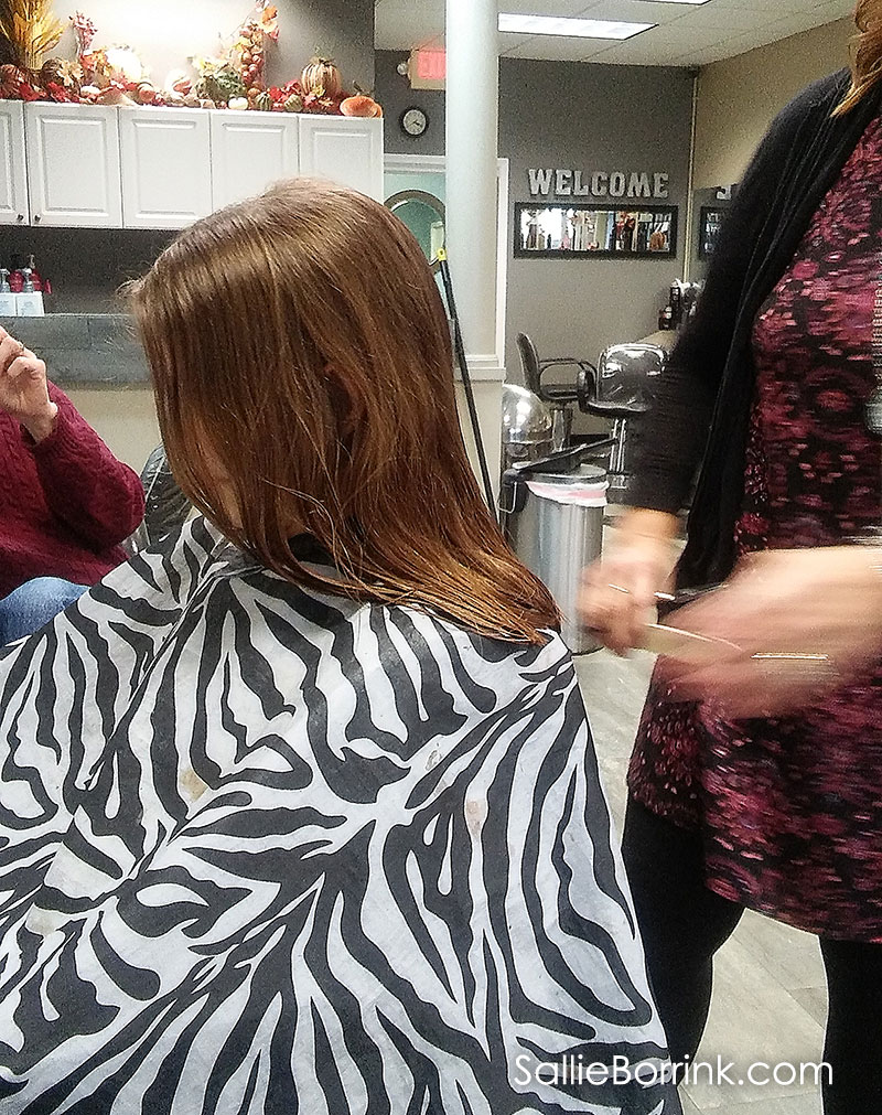 Caroline Gets a Trim After Donating Hair for Cancer Wigs